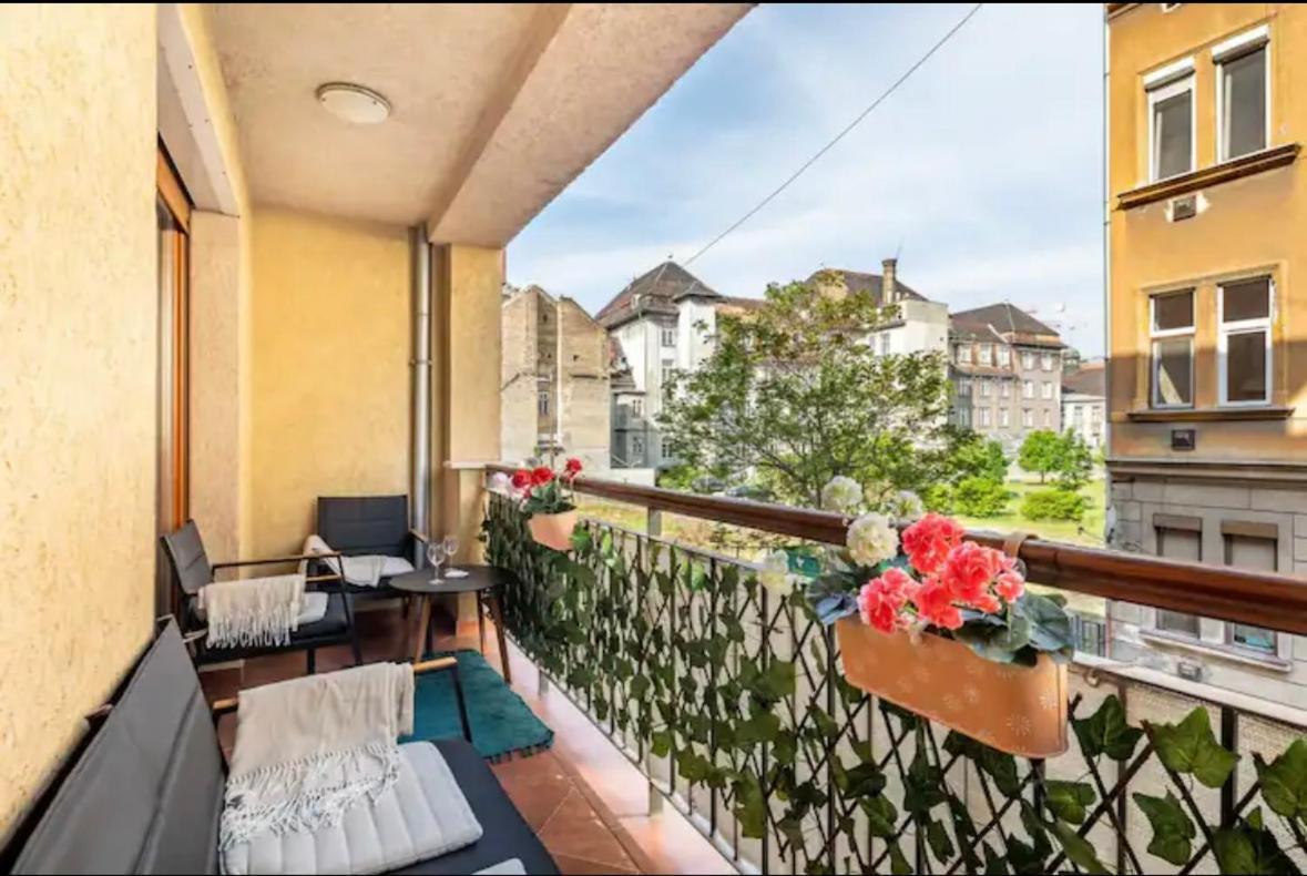Aurora Residence بودابست المظهر الخارجي الصورة